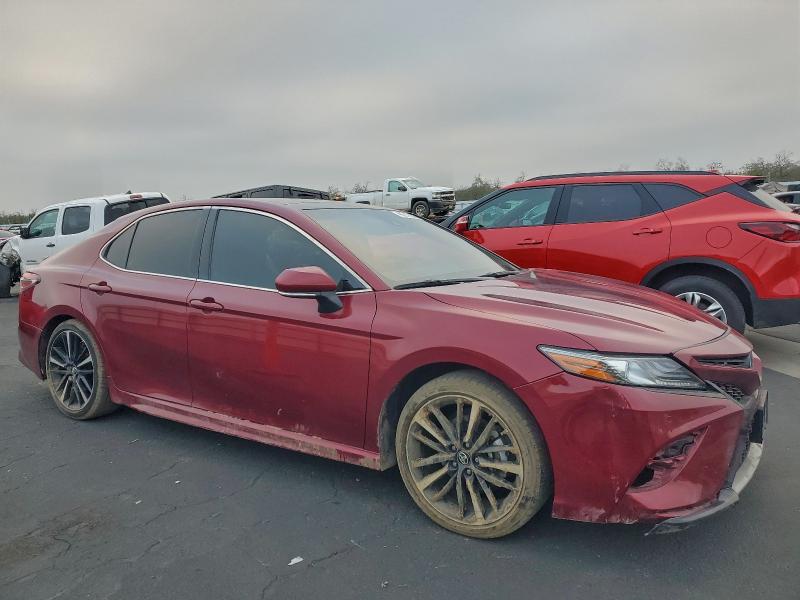 Photo 4 from auction – 2018 TOYOTA CAMRY XSE with VIN 4T1B61HK2JU653227