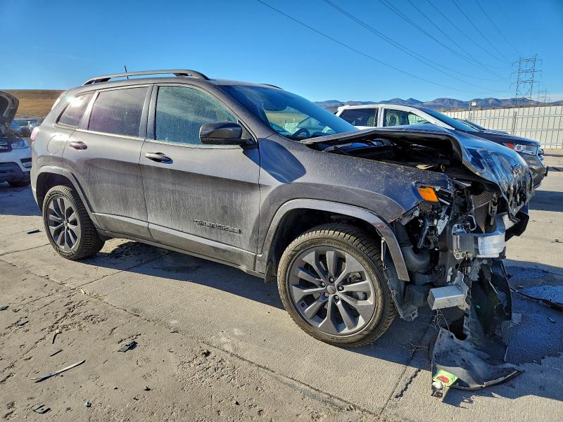 Photo 4 from auction – 2019 JEEP CHEROKEE L with VIN 1C4PJMDN7KD336653