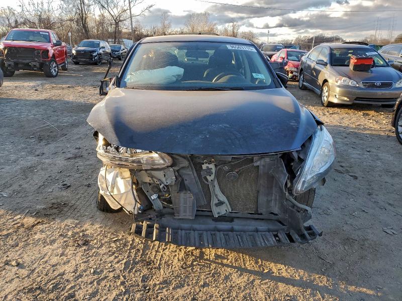 Photo 5 from auction – 2015 NISSAN SENTRA S with VIN 3N1AB7AP2FY268679