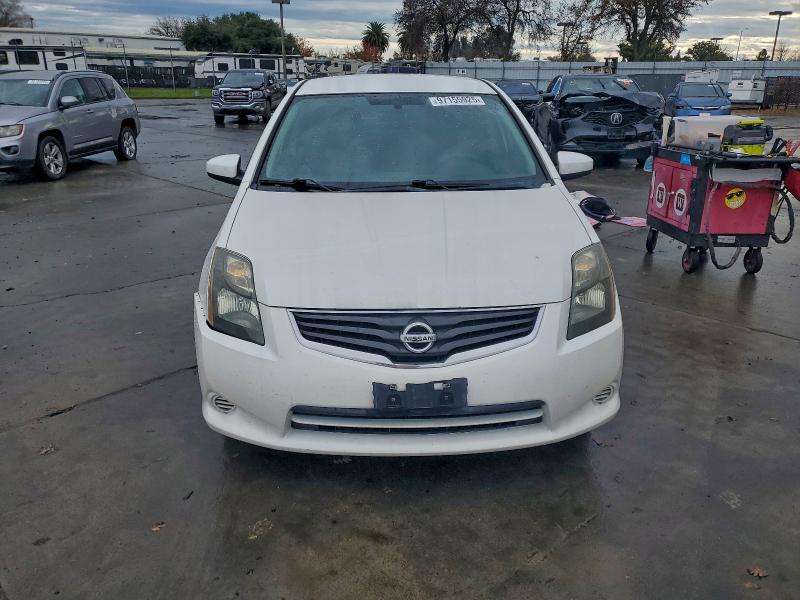 Photo 5 from auction – 2012 NISSAN SENTRA with VIN 3N1AB6AP8CL771815