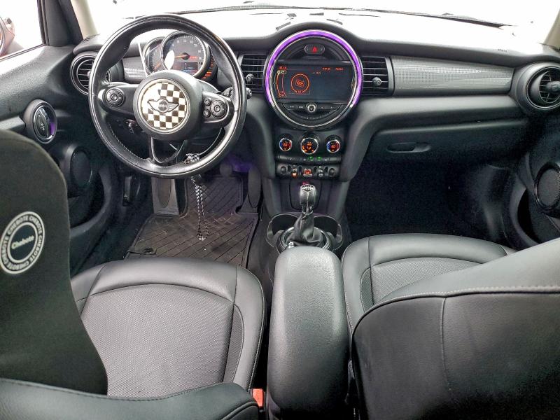 Photo 8 from auction – 2016 MINI COOPER with VIN WMWXU1C59G2D57367