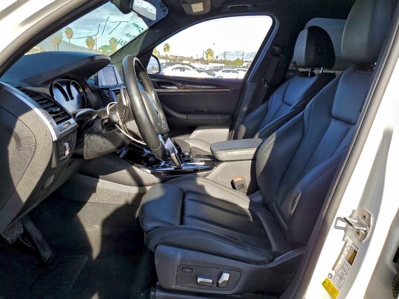 Photo 7 from auction – 2019 BMW X3 SDRIVE3 with VIN 5UXTR7C51KLF31889