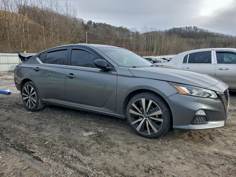 Photo 4 from auction – 2022 NISSAN ALTIMA with VIN 1N4BL4CW7NN318415