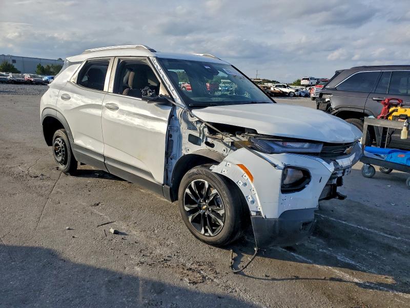 Photo 4 from auction – 2021 CHEVROLET TRAILBLAZE with VIN KL79MPS22MB152338