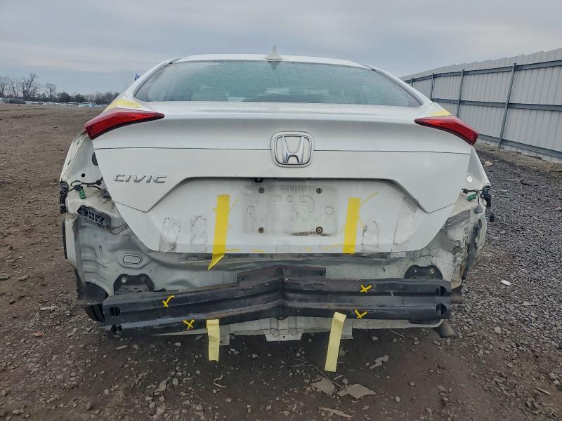 Photo 6 from auction – 2017 HONDA CIVIC LX with VIN 2HGFC2F58HH542066