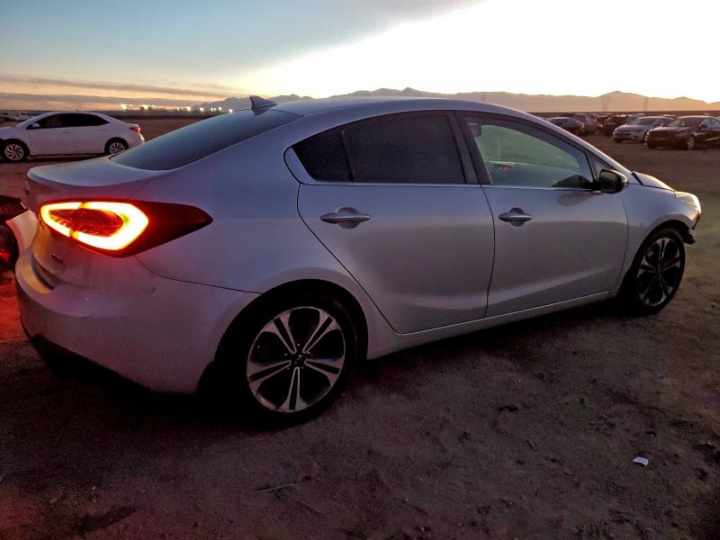 Photo 3 from auction – 2015 KIA FORTE EX with VIN KNAFZ4A89F5374434
