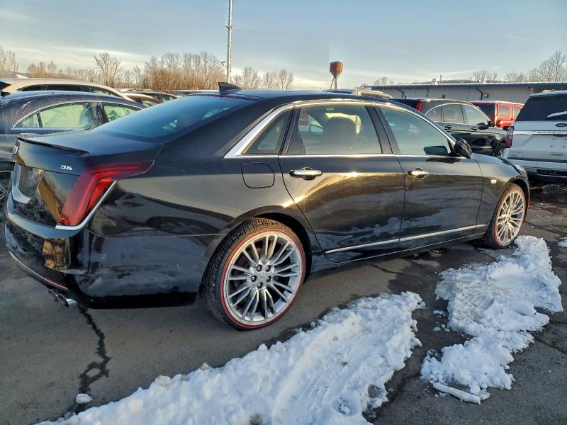 Photo 3 from auction – 2017 CADILLAC CT6 PREMIU with VIN 1G6KF5RS5HU197280