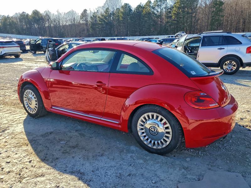 Photo 2 from auction – 2016 VOLKSWAGEN BEETLE with VIN 3VWJ17AT7GM631688