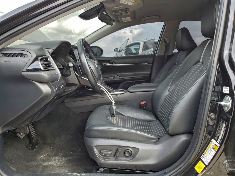 Photo 7 from auction – 2022 TOYOTA CAMRY with VIN 4T1G11AK1NU017614