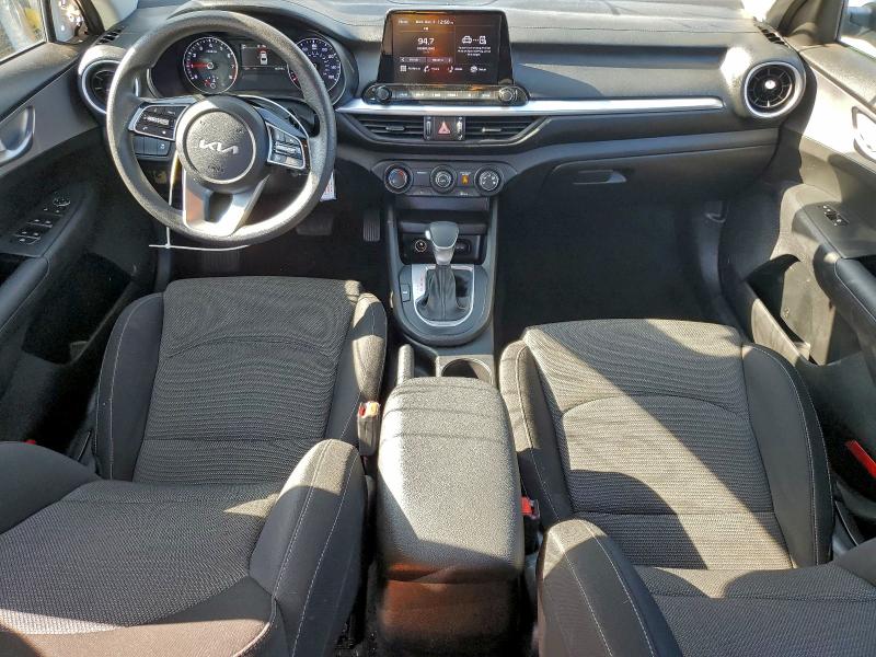 Photo 8 from auction – 2023 KIA FORTE LX with VIN 3KPF24AD0PE650221