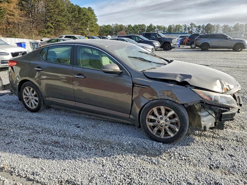 Photo 4 from auction – 2014 KIA OPTIMA EX with VIN 5XXGN4A73EG326478