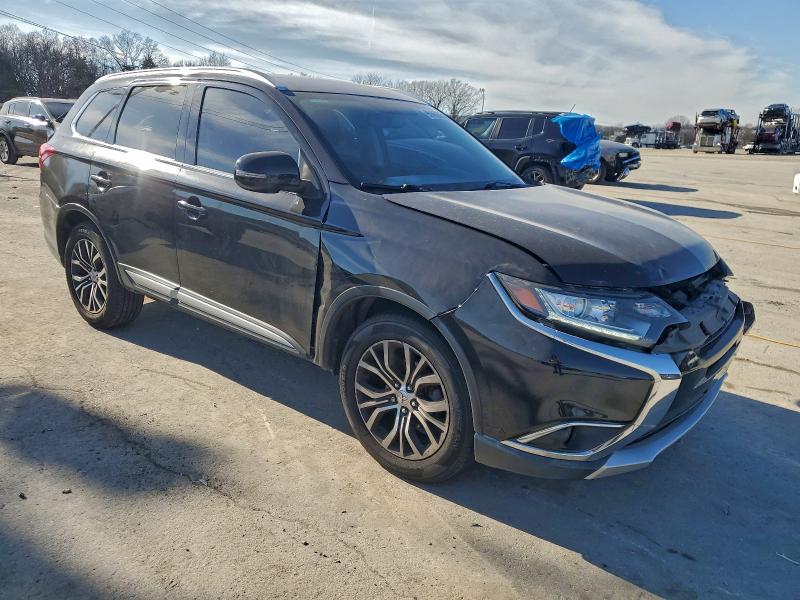 Photo 4 from auction – 2017 MITSUBISHI OUTLANDER with VIN JA4AD3A38HZ005404