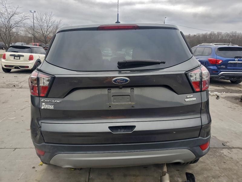 Photo 6 from auction – 2017 FORD ESCAPE SE with VIN 1FMCU0GD5HUE91675