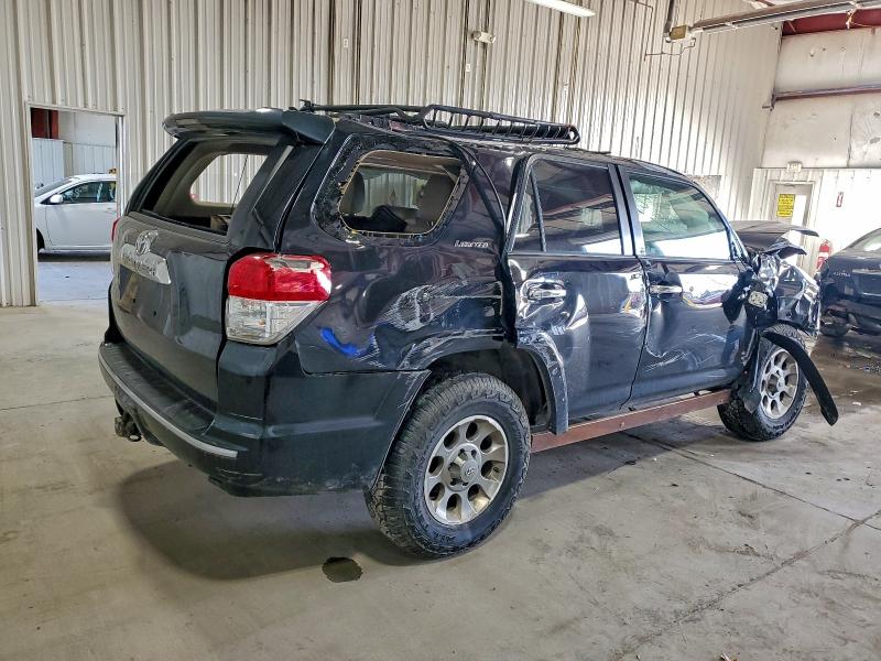 Photo 3 from auction – 2011 TOYOTA 4RUNNER SR with VIN JTEBU5JR1B5041570