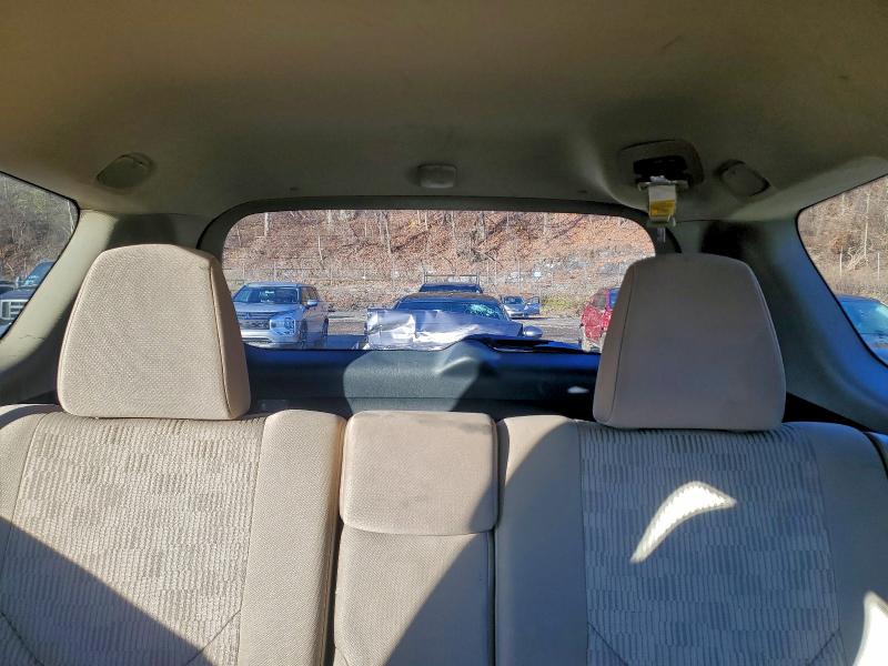 Photo 10 from auction – 2012 TOYOTA RAV4 with VIN 2T3BF4DV3CW198044