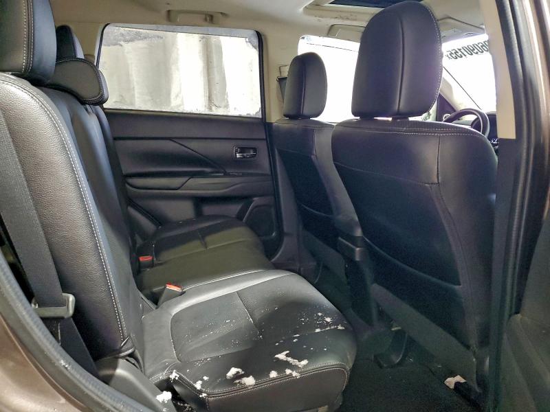 Photo 11 from auction – 2016 MITSUBISHI OUTLANDER with VIN JA4AZ3A31GZ044349