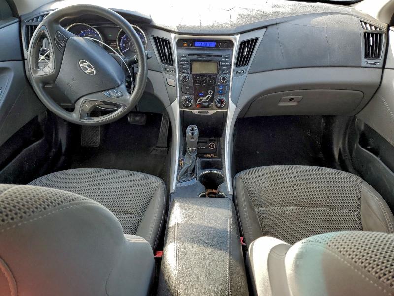 Photo 8 from auction – 2012 HYUNDAI SONATA GLS with VIN 5NPEB4AC3CH352495