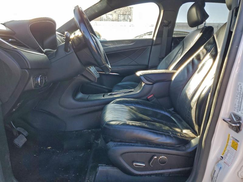 Photo 7 from auction – 2015 LINCOLN MKC with VIN 5LMCJ2A94FUJ42588