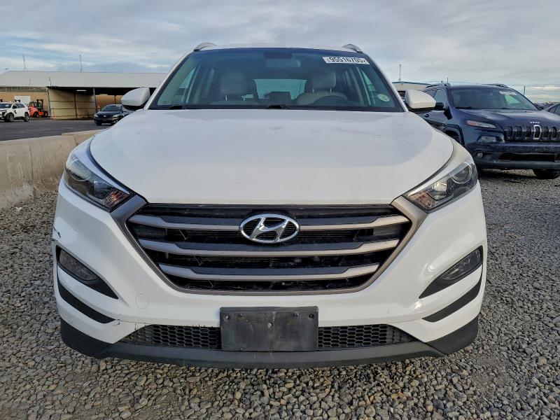 Photo 5 from auction – 2016 HYUNDAI TUCSON LIM with VIN KM8J3CA47GU160096