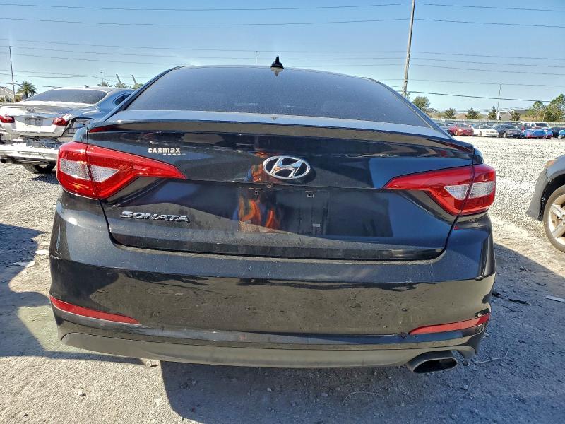 Photo 6 from auction – 2016 HYUNDAI SONATA SE with VIN 5NPE24AF0GH304579