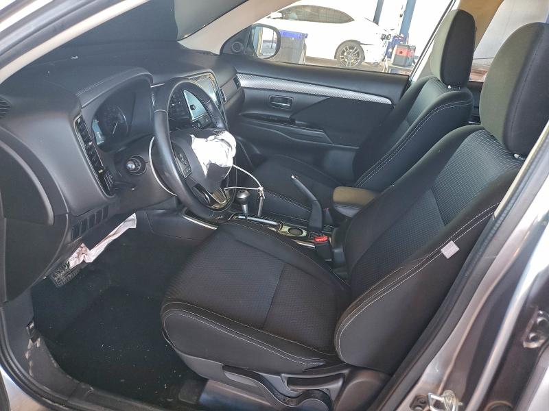 Photo 7 from auction – 2017 MITSUBISHI OUTLANDER with VIN JA4AD3A33HZ040724