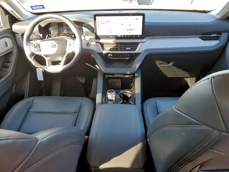 Photo 8 from auction – 2025 FORD EXPLORER A with VIN 1FMUK7DH0SGA67739