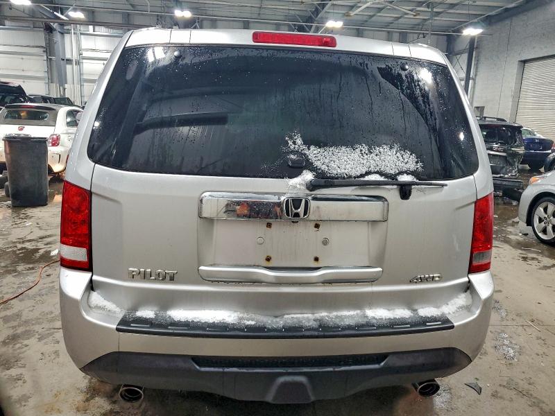 Photo 6 from auction – 2012 HONDA PILOT EXL with VIN 5FNYF4H62CB031824