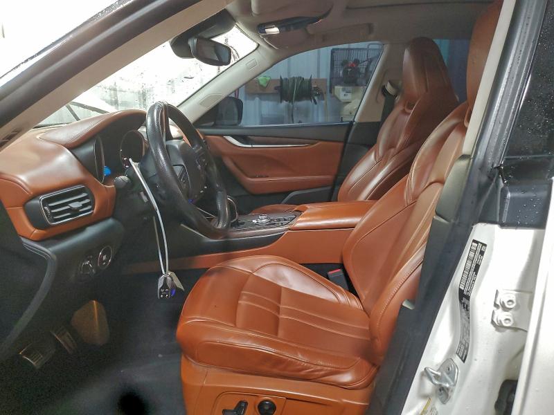 Photo 7 from auction – 2017 MASERATI LEVANTE S with VIN ZN661YUS9HX237265