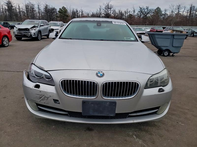 Photo 5 from auction – 2011 BMW 528 I with VIN WBAFR1C57BC737496