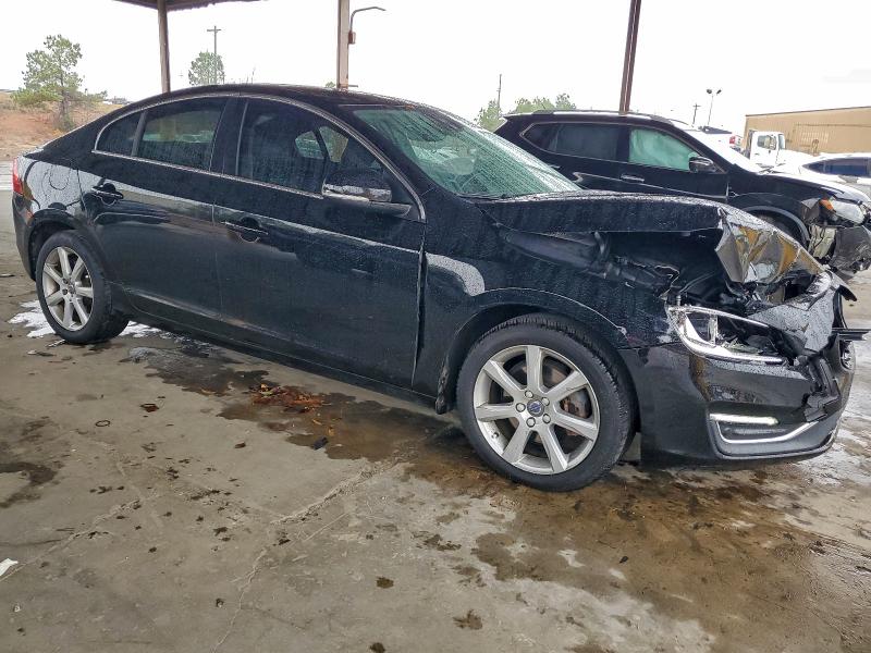 Photo 4 from auction – 2016 VOLVO S60 with VIN YV126MFK9G2414619