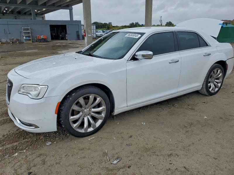 CHRYSLER 300 LIMITE 2019 with VIN 2C3CCAEG3KH505582 - Photo from auction