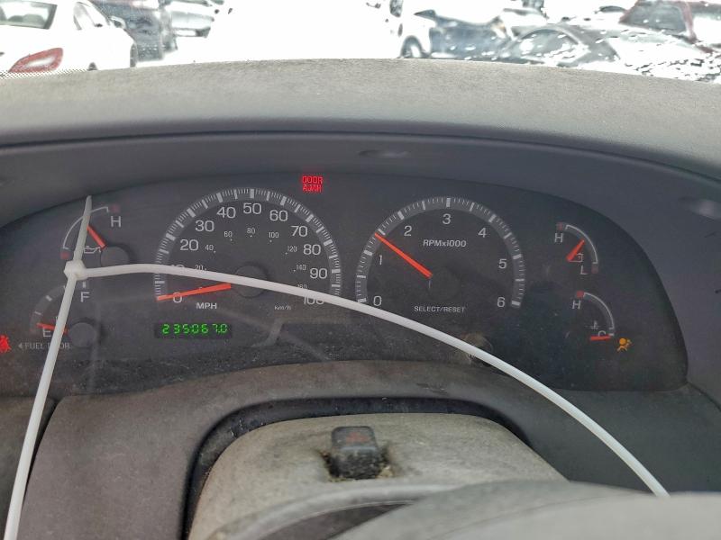 Photo 9 from auction – 2001 FORD F150 with VIN 2FTZX17251CA79708