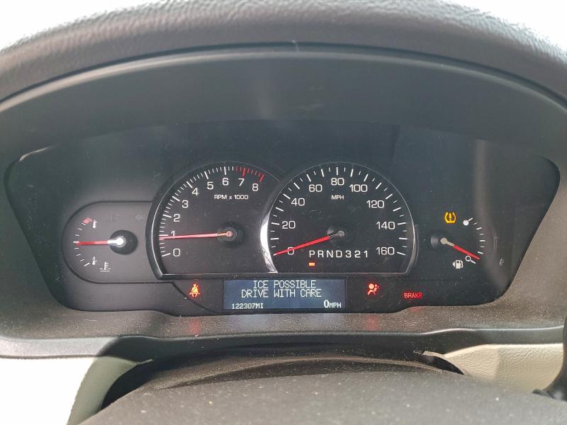 Photo 9 from auction – 2009 CADILLAC DTS with VIN 1G6KD57Y19U121280