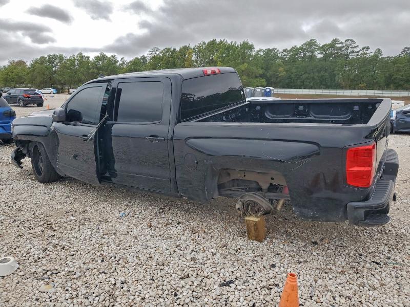 Photo 2 from auction – 2017 CHEVROLET SILVERADO with VIN 3GCUKREC2HG255193