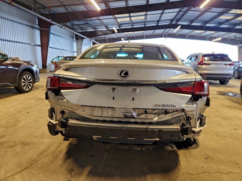 Photo 6 from auction – 2020 LEXUS ES 300H with VIN 58AD21B1XLU007417