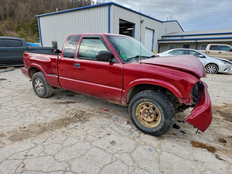 Photo 4 from auction – 2003 GMC SONOMA with VIN 1GTDT19X938112963