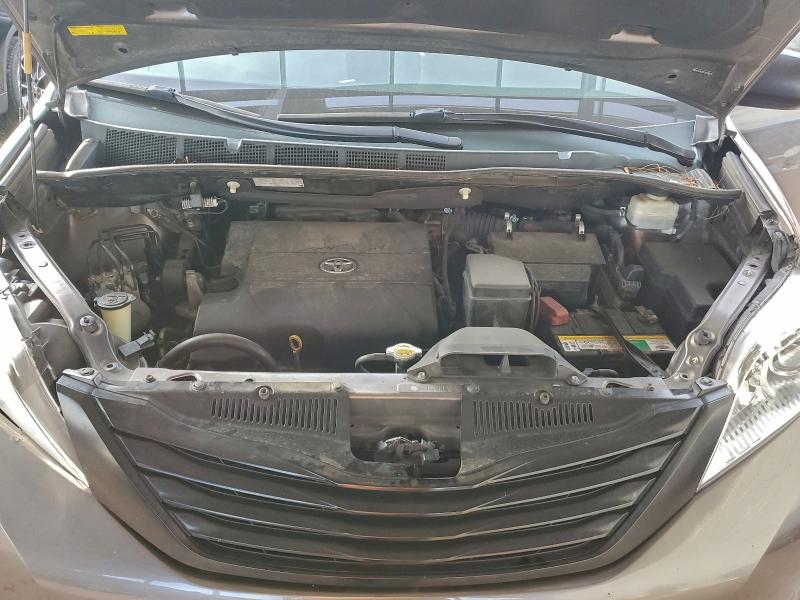 Photo 11 from auction – 2013 TOYOTA SIENNA with VIN 5TDZK3DC1DS388494