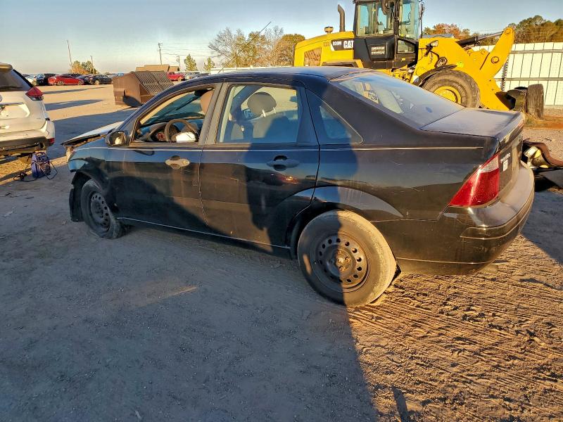 Foto 2 de la subasta – 2006 FORD FOCUS ZX4 con VIN 1FAFP34NX6W227558