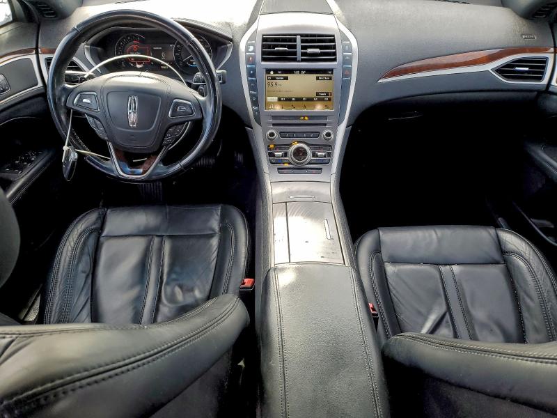 Foto 8 de la subasta – 2017 LINCOLN MKZ SELECT con VIN 3LN6L5D93HR662508