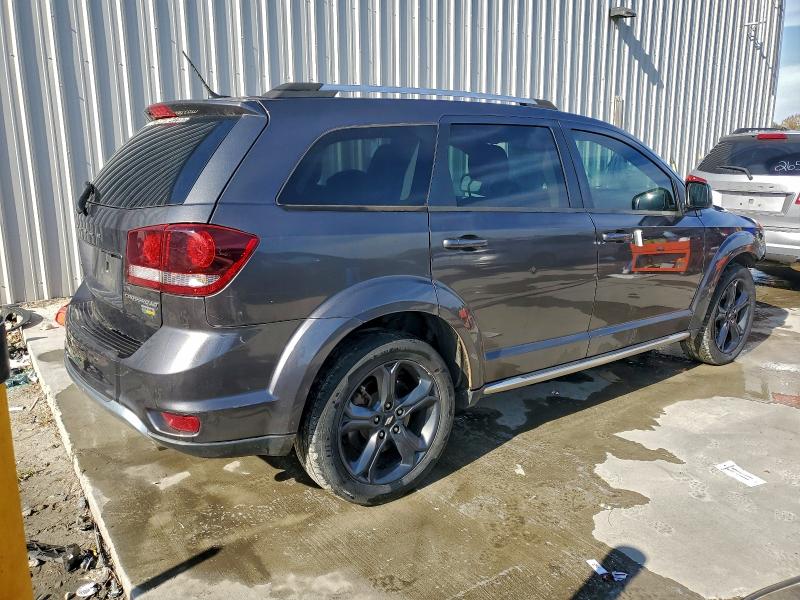 Photo 3 from auction – 2018 DODGE JOURNEY with VIN 3C4PDCGG3JT378132