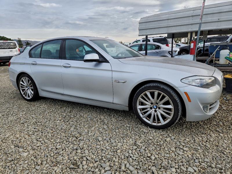 Photo 4 from auction – 2011 BMW 550 I with VIN WBAFR9C59BC758039