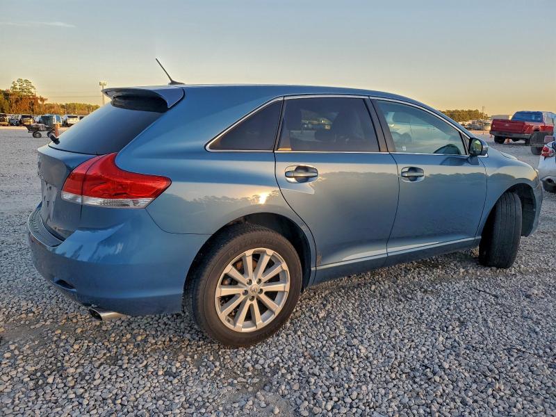Photo 3 from auction – 2010 TOYOTA VENZA with VIN 4T3ZA3BB8AU028520