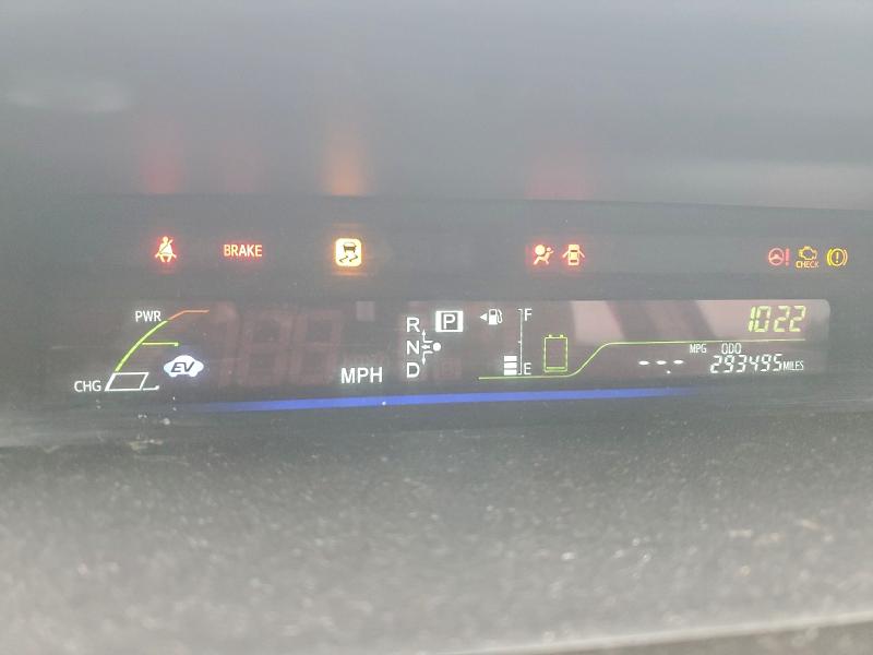 Photo 9 from auction – 2012 TOYOTA PRIUS V with VIN JTDZN3EU1C3053329