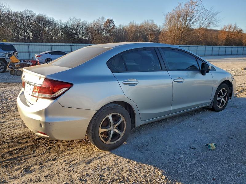 Photo 3 from auction – 2015 HONDA CIVIC SE with VIN 2HGFB2F76FH508547