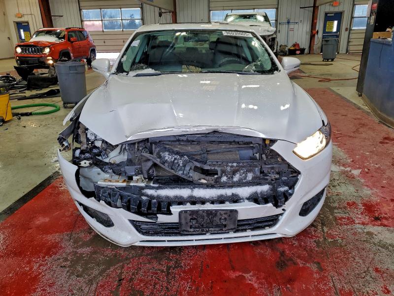 Photo 5 from auction – 2013 FORD FUSION SE with VIN 3FA6P0H74DR115915
