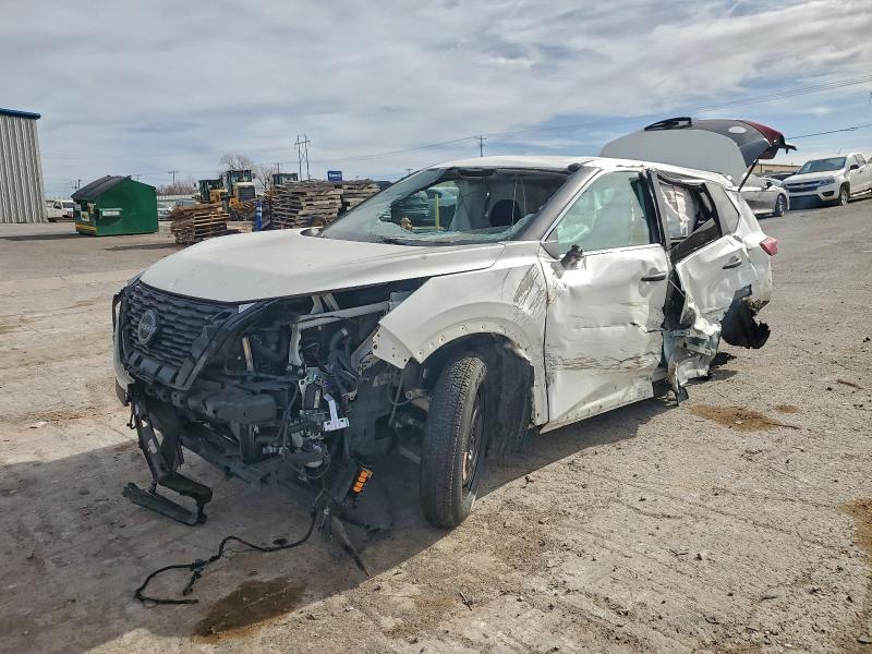 NISSAN ROGUE S 2023 with VIN 5N1BT3AB4PC869772 - Photo from auction