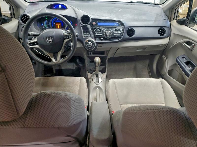 Photo 8 from auction – 2010 HONDA INSIGHT EX with VIN JHMZE2H73AS008300