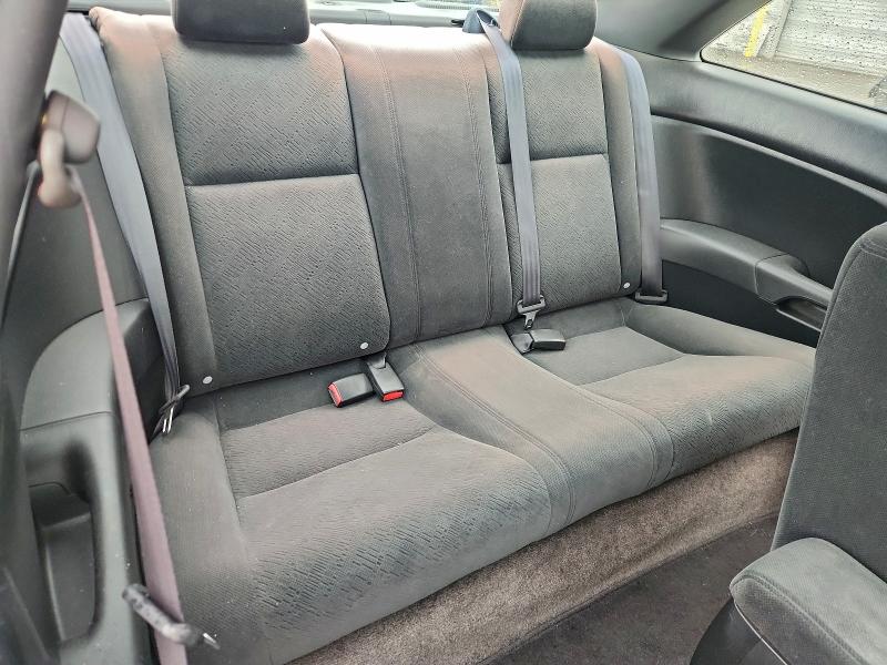 Photo 10 from auction – 2005 HONDA CIVIC EX with VIN 1HGEM22975L015376
