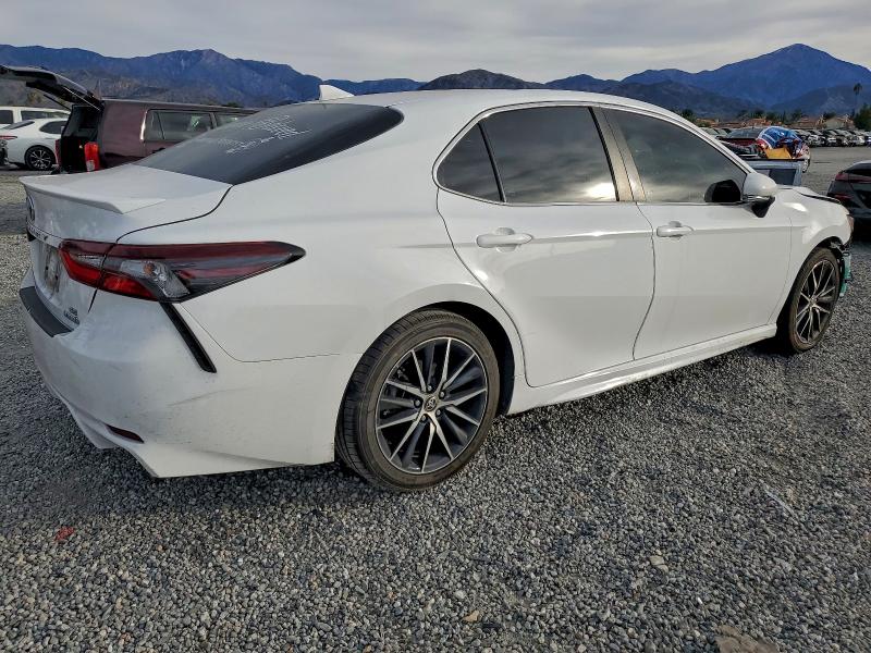 Photo 3 from auction – 2022 TOYOTA CAMRY NIGH with VIN 4T1S31AK2NU591515
