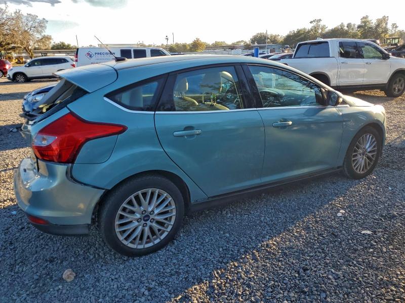 Photo 3 from auction – 2012 FORD FOCUS with VIN 1FAHP3M28CL308909